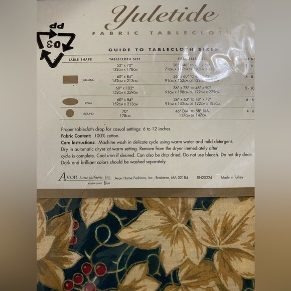 New, Yuletide Fabric Oblong Tablecloth Avon Christmas sunweave by Vera - Picture 4 of 4